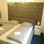 Castle Hotel 3*