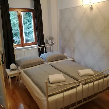 Castle Hotel 3*